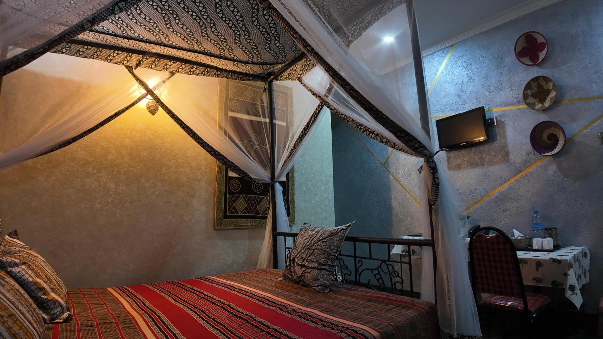 Korona House Hotel Аруша Екстериор снимка