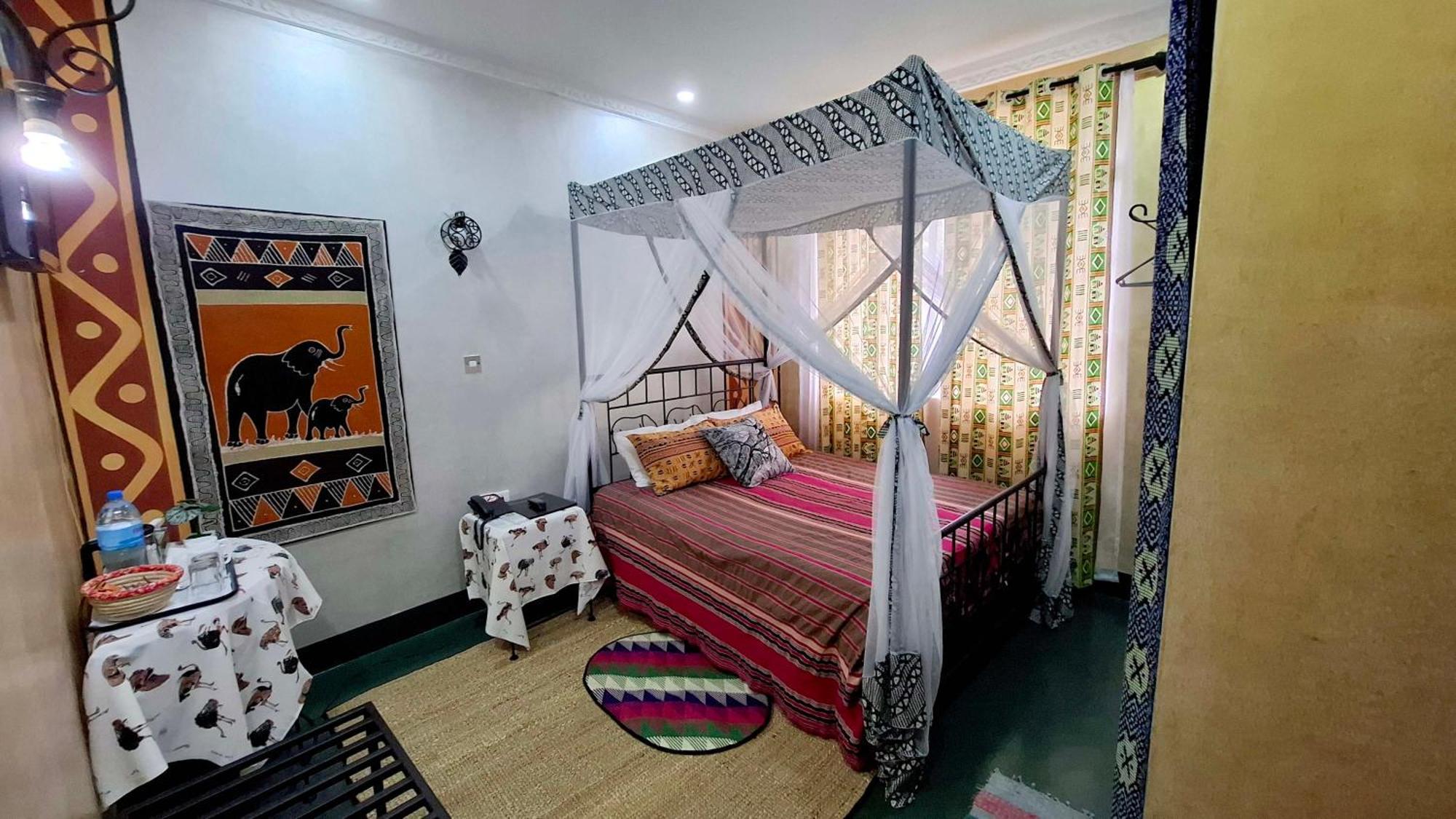 Korona House Hotel Аруша Екстериор снимка