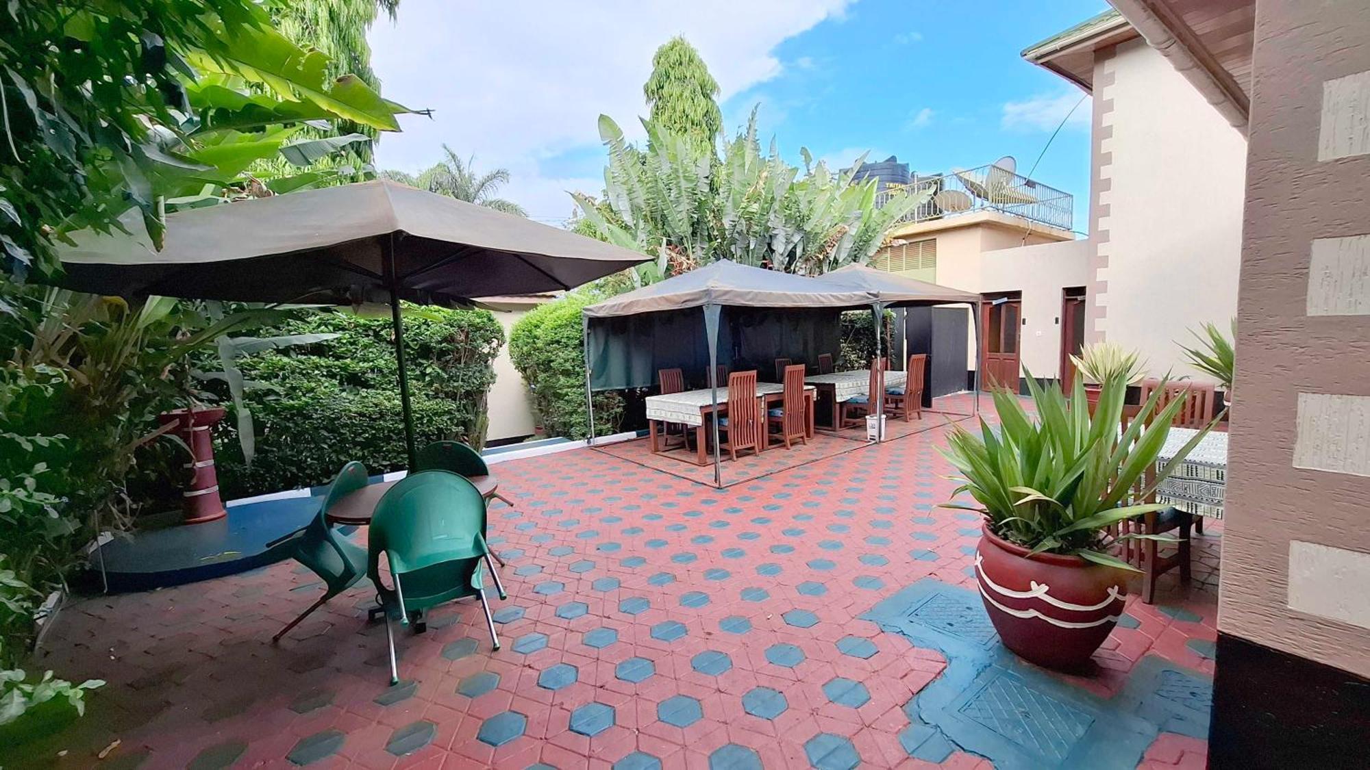 Korona House Hotel Аруша Екстериор снимка